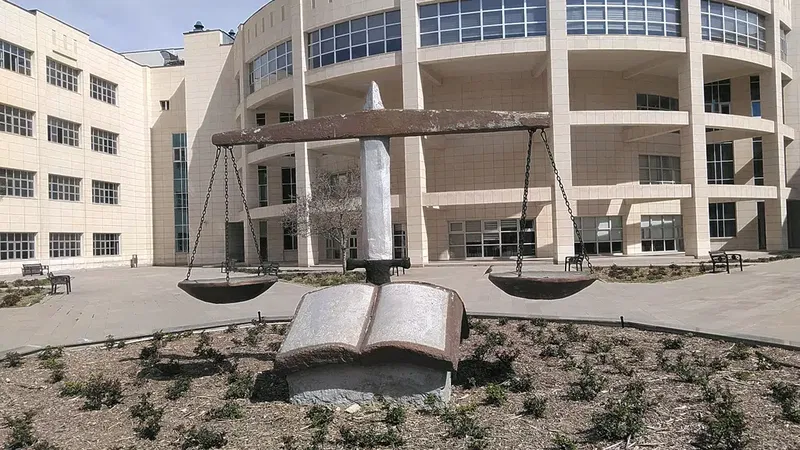 Konya Courthouse - Photo 4