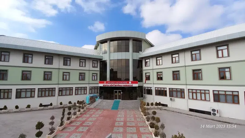 Konya Dini İhtisas Merkezi - Photo 2