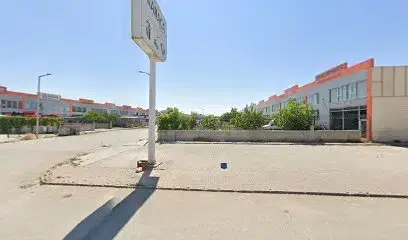 Konya Mika Pleksi