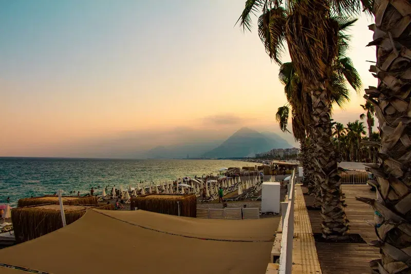 Konyaaltı Beach - Photo 4