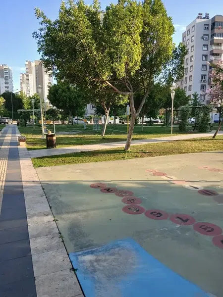 Konyaaltı Belediye Parkı - Photo 5