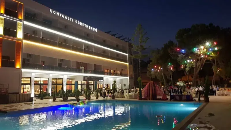Konyaaltı Mehmet Zeki Balcı Öğretmenevi ve ASO müdürlüğü - Photo 1