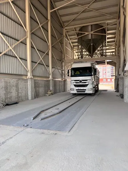 KONÇİNİ Yem Fabrikası - Photo 3