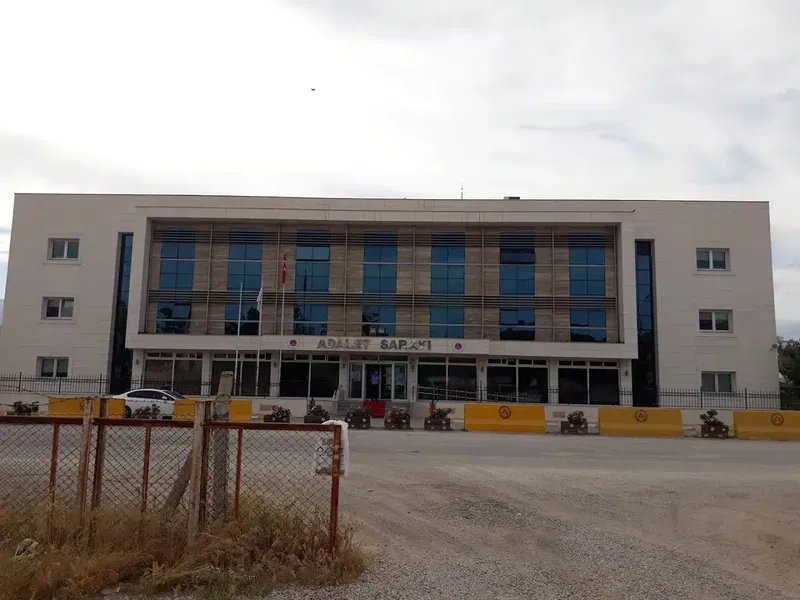 Kumluca Palace of Justice - Photo 4