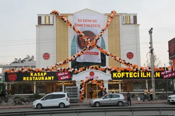 Köfteci İlhan