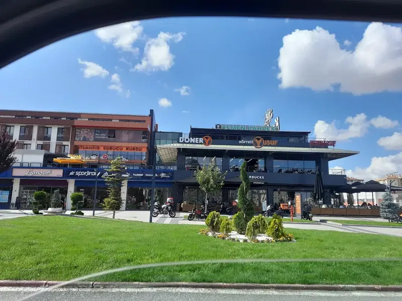 Köfteci Yusuf - Kıvılcım Bulvar AVM Şubesi - Photo 10