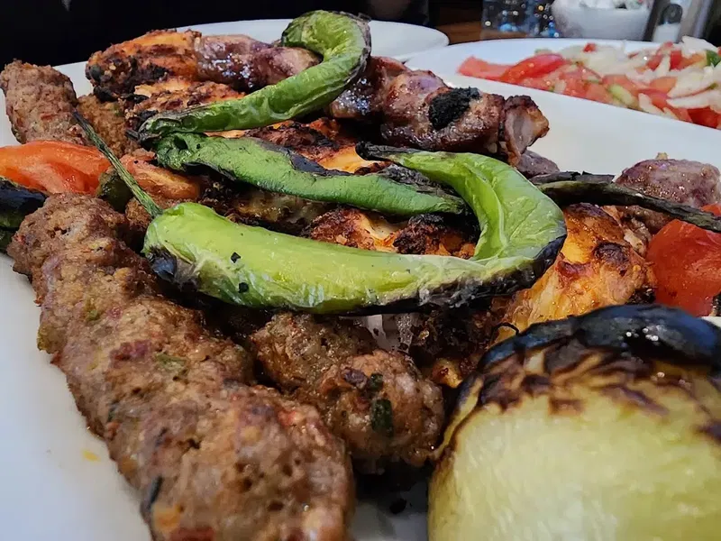 Kübra Izgara Kebap - Photo 7