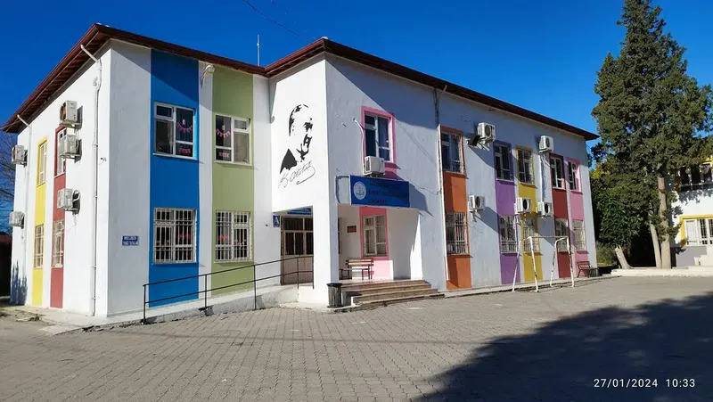 Kinik Yurdusev Ulus Ilkogretim Okulu - Photo 6