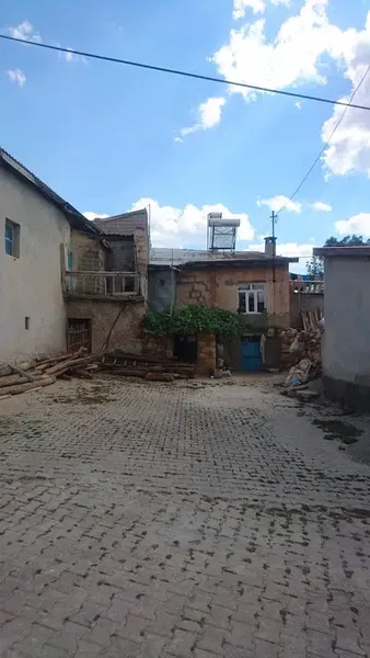 Kızılören Vakfı - Photo 4