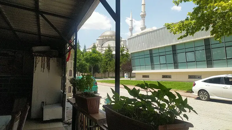 Kışlalı Etliekmek & Izgara Salonu - Photo 8