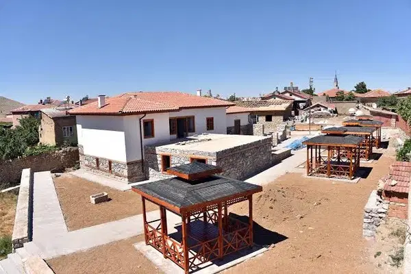 Ladikli ahmet hüdai evi