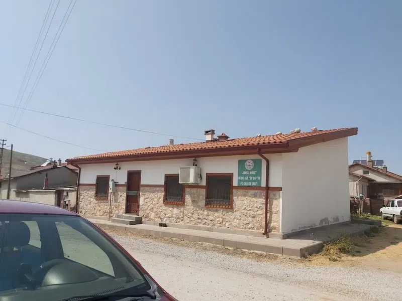 Ladikli ahmet hüdai evi - Photo 4