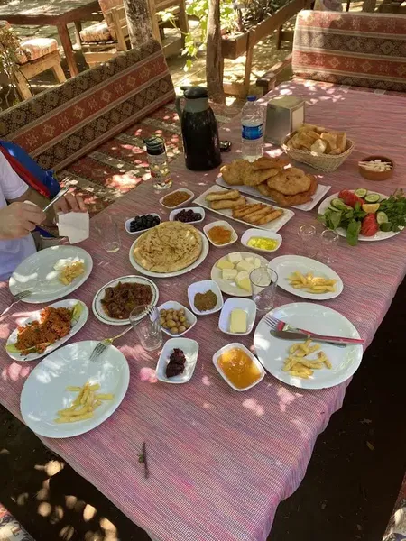 Limonaltı Et Mangal & Kahvaltı - Photo 3
