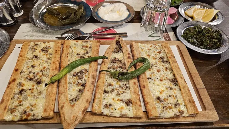 Lokmahane Çarşı - Photo 4