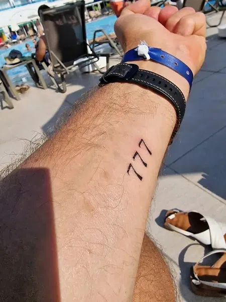 London Tattoo - Photo 3