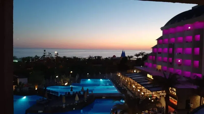 Long Beach Resort - Photo 10