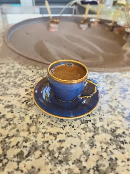 Lucas cafe&bistro - Photo 9
