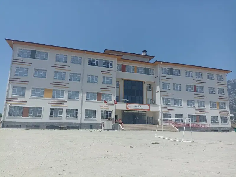 Mahmoud Sukru Kaptanoğlu High School - Photo 9