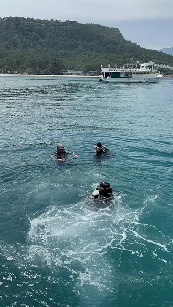 MAKO Diving Center - Photo 3