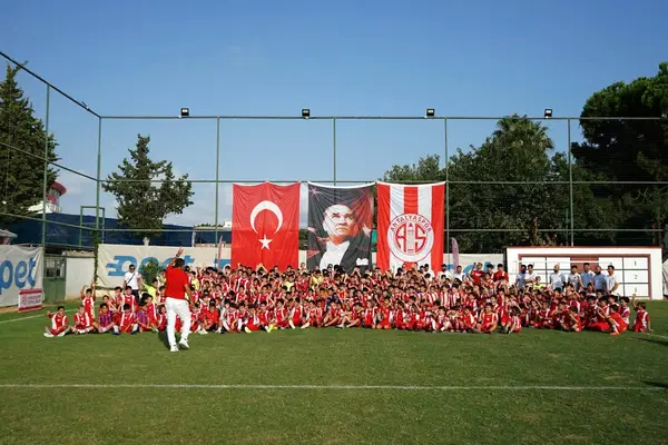 Manavgat Antalya Spor Futbol Okulu