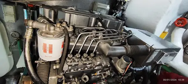 Mari̇n Servi̇ce Kri̇stal Volvo Penta Yanmar Deni̇z Motorlari