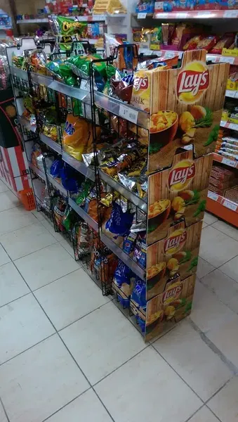 Market - Photo 6