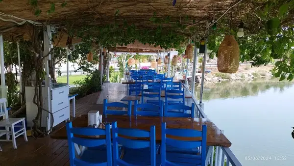 Mavi yengeç kaya restaurant