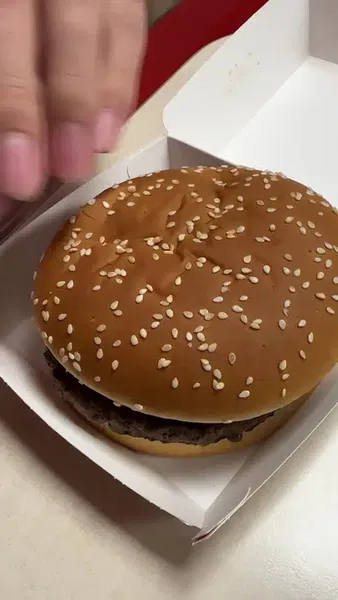 McDonald's Piramit - Photo 8