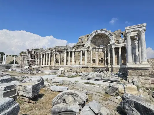The Men Temple