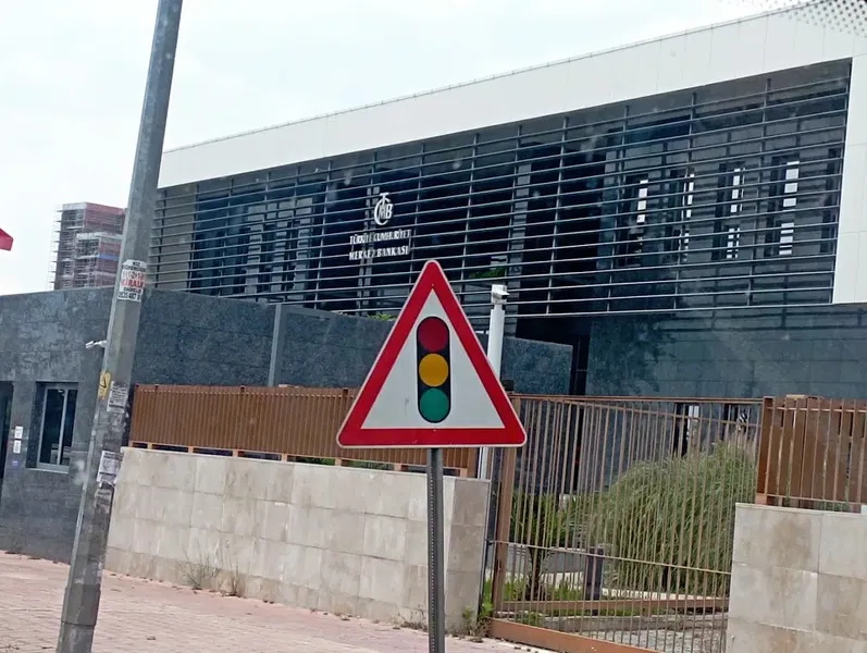 Merkez Bank - Photo 10