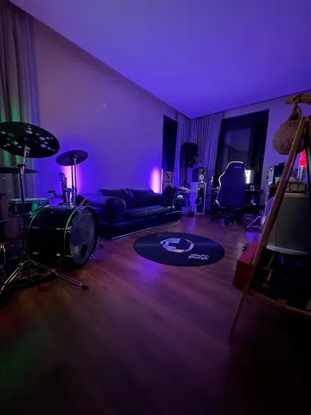 Mete Records - Photo 2