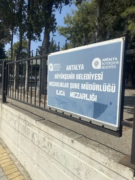 Mezarlık - Photo 3
