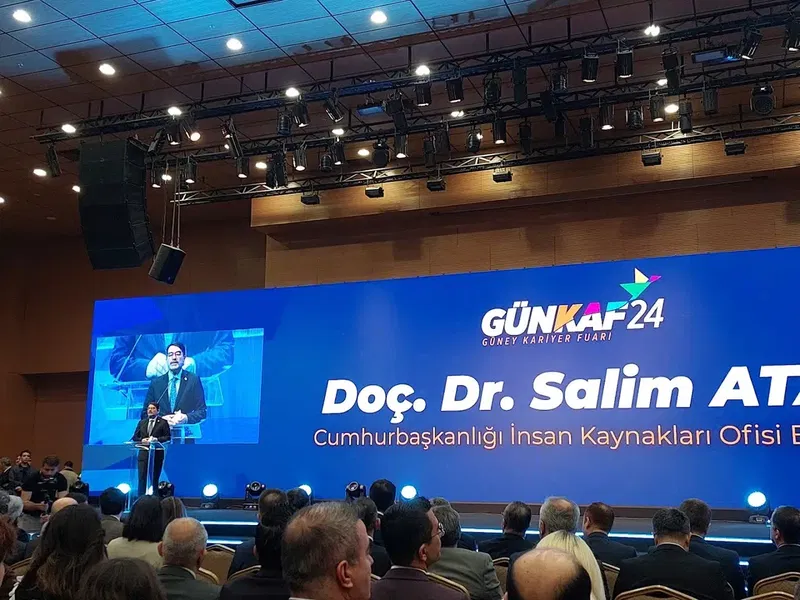 Mimar Sinan Congress Center - Photo 6