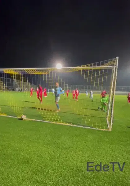 Mi̇racle Otel Futbol Kompleksi̇ - Photo 8