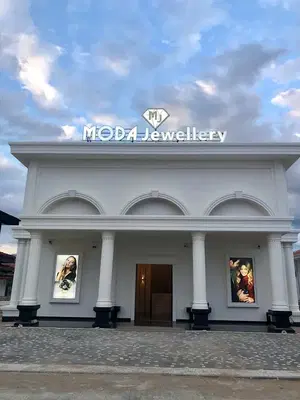 Moda Jewellery