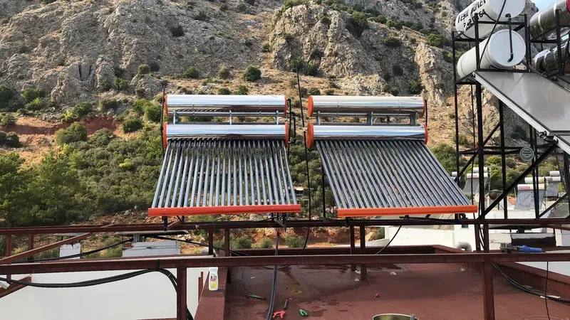 Muratpaşa Azize Kahraman Halk Eğitimi Merkezi - Photo 9