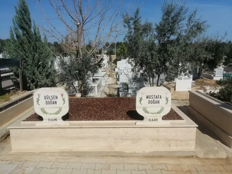 Mustafa ve Gülşen DOĞAN Mezarı - Photo 3