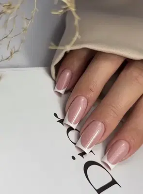 Nailstudiotugce