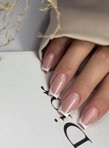 Nailstudiotugce - Photo 1