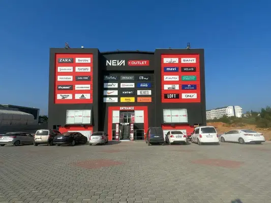 Nevas Outlet Mila