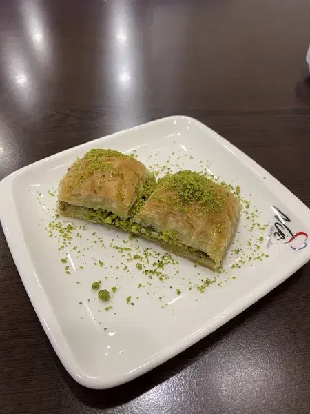 Nur Pastaneleri̇, Göynük Şubesi̇ - Photo 5
