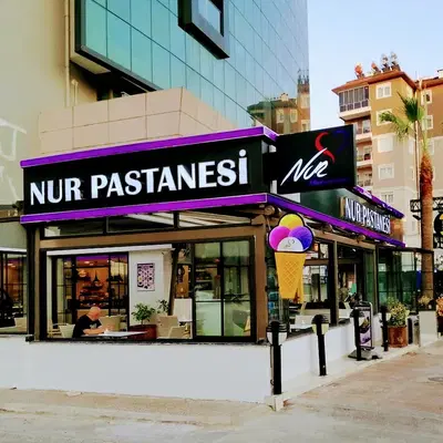 Nur Pastaneleri