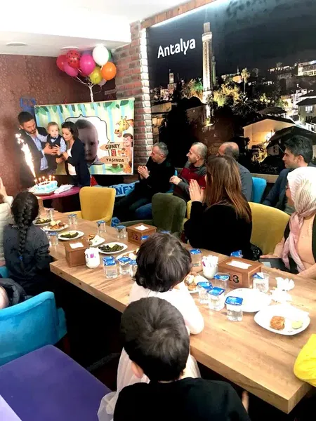 Nur Pastaneleri - Photo 9