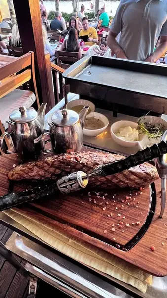 Old Town Pub Bistro - Photo 3