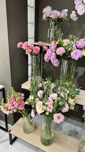 Oli Bloom Flower shop - Photo 3
