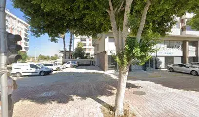 Ortodontist Aysegül Kalkan IZY DENT