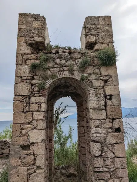 Papaz Kayası Chapel - Photo 4