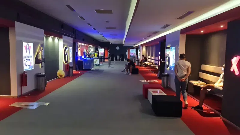 Paribu Cineverse Antalya Migros Alışveriş Merkezi - Photo 3