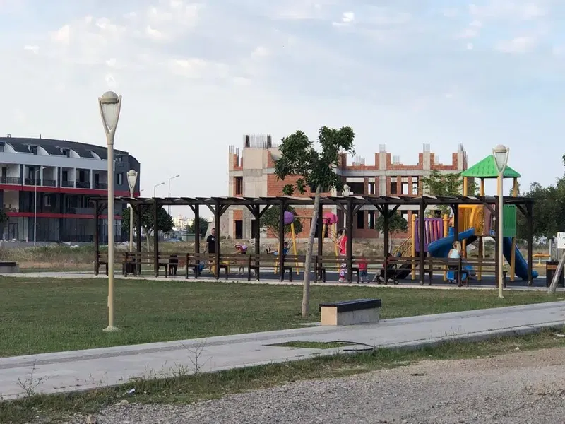 Park - Photo 8