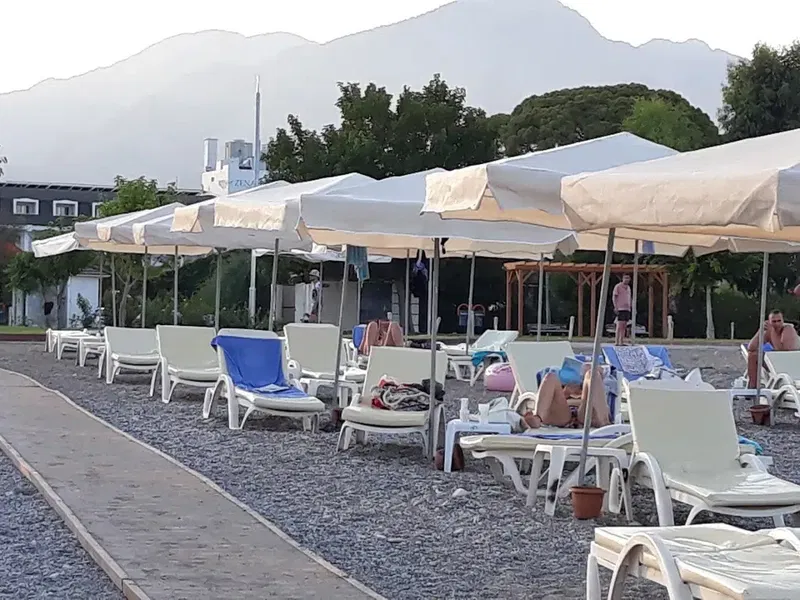 Pasha's Princess Beach - Photo 5